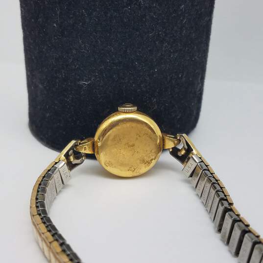 Omega 17mm Vintage 18k Gold Ladies Wristwatch 18g image number 5