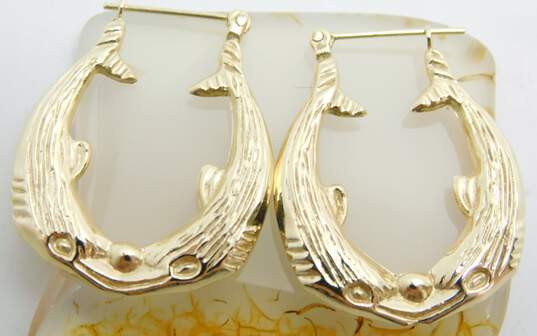 14K Yellow Gold Dolphins Puffed Oblong Hoop Earrings 2.6g image number 3