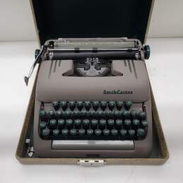 Smith Corona Silent Typewriter w/ Case 1952 Untested alternative image