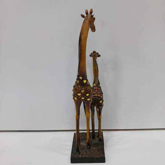 Mirrored and Rhinestone Mom and Baby Giraffe Resin Figure image number 5