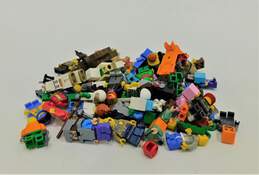 9.1oz Lego Minifigures