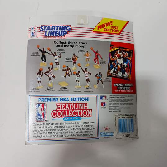 Scottie Pippen Starting Lineup Figure In Sealed Packaging image number 2