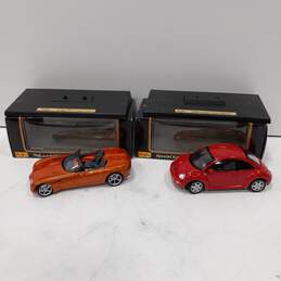 Lot of Maisto Volkswagen New Beetle & Dodge Concept Diecast Model Cars IOB