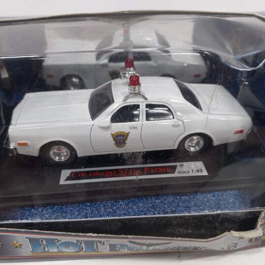 Hot Pursuit 1978 Plymouth Fury Colorado State Patrol Die-Cast Model Car IOB image number 6
