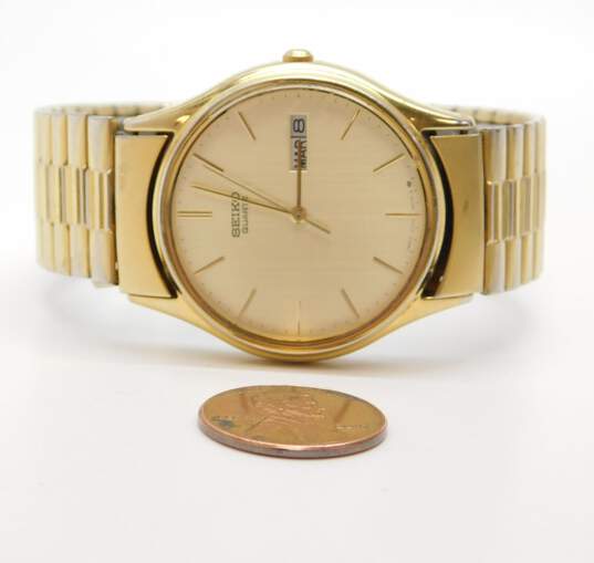 Buy the Men's Seiko Quartz 5Y23-8039 Gold Tone Analog Calendar Watch ...