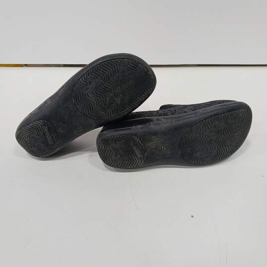 Alegria Black Tooled Leather Clogs Size 6.5 (EU 37) image number 6