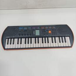 Casio SA-76 44-Key Mini Electronic Keyboard