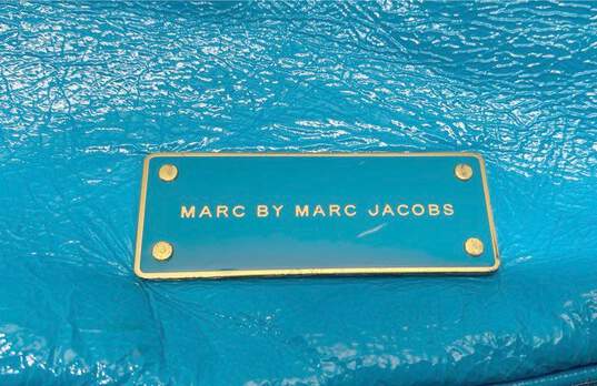 Marc By Marc Jacobs Turquoise Patent Leather Hobo Shoulder Tote Bag image number 5