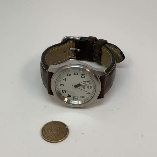 Designer Swiss Army Silver-Tone Victorinox Leather Strap Analog Wristwatch image number 2