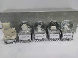 Custom Engravers Things Remembered Miniature Baby Snow Globes Set - IOB alternative image