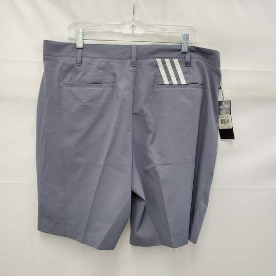 NWT Adidas MN's Gray Stretch Golf Shorts Size 38 image number 2