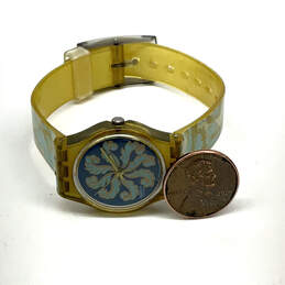 Designer Swatch Round Dial Adjustable Strap Casual Analog Wristwatch alternative image