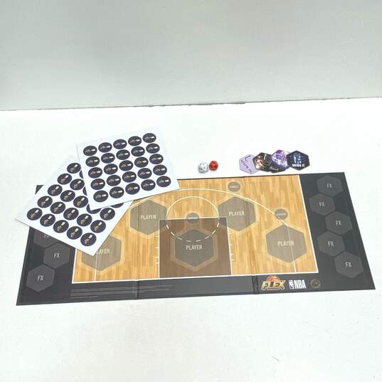 NBA Flex Board Game + Expansion Sets image number 3