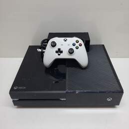 #3 Microsoft Xbox One 500GB Console Bundle with Games & Controller alternative image