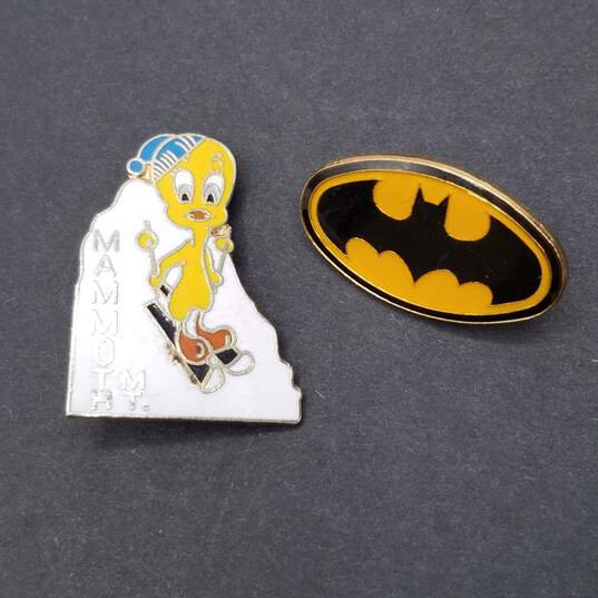 Disney, Warner Bros, Marvel, and DC Collectors Pins, Charm, and keychain Bundle image number 5