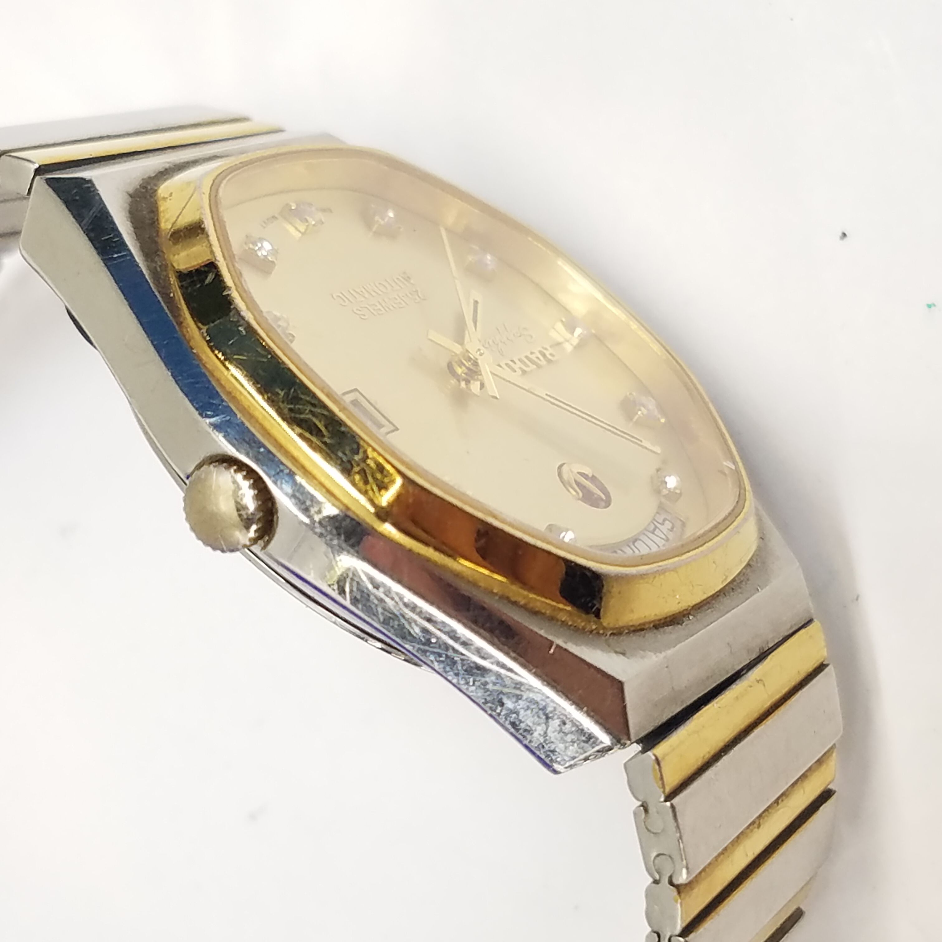 Buy Vintage Yves Rocher French Ladies Watch Two Tone Quartz Wristwatch Gold  Tone Women's Watch Online in India - Etsy