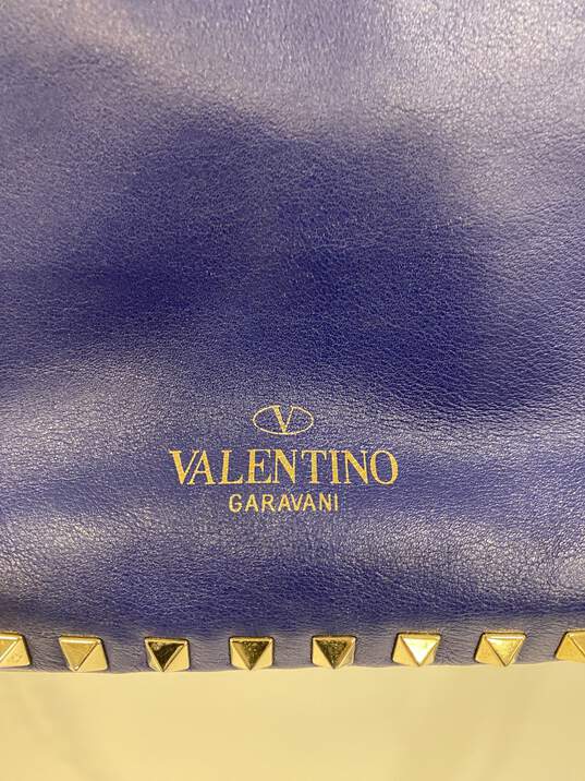 Buy the Valentino Women Blue Purse | GoodwillFinds