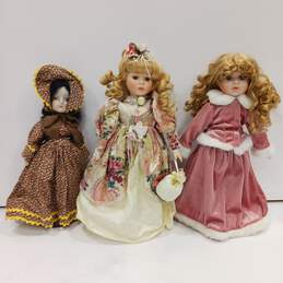 The Collectors Choice Bundle of 3 Assorted Porcelain Dolls