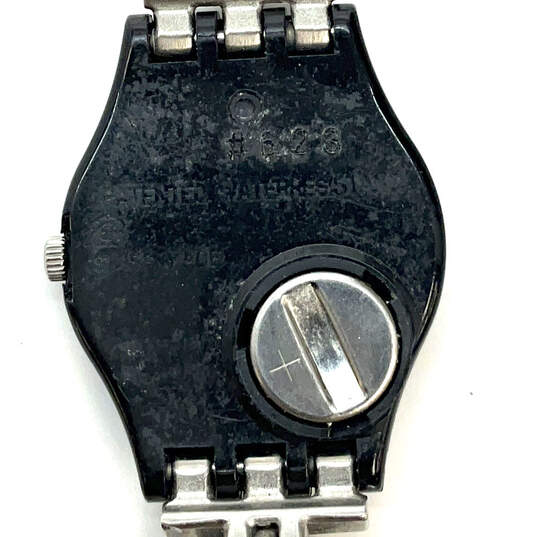 Designer Swatch Silver-Tone Swiss Menthol Tone Link Bracelet Wristwatch image number 4