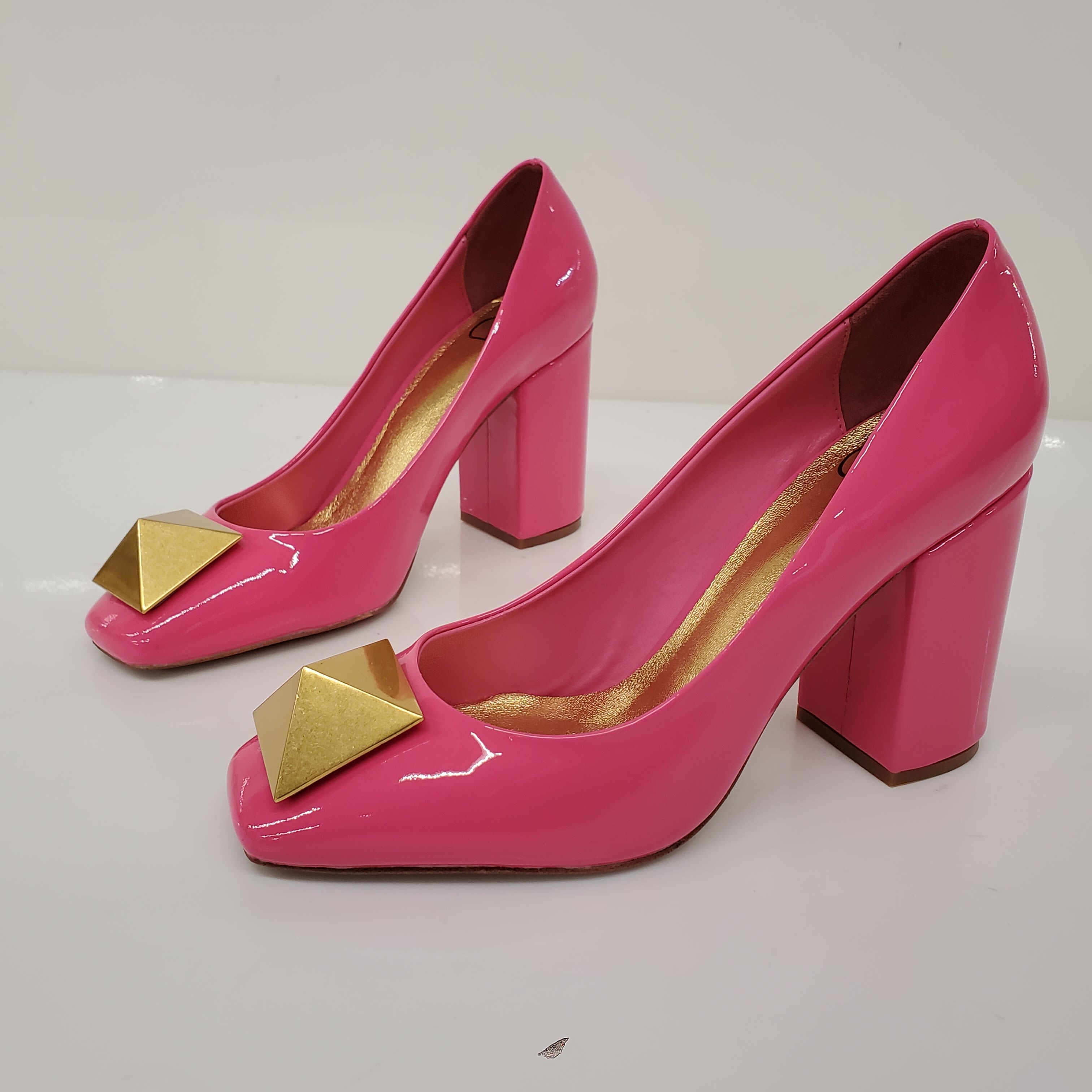 Classique Hot Pink Patent 4 Inch High Heel Pump | Large Size Womens Shoes