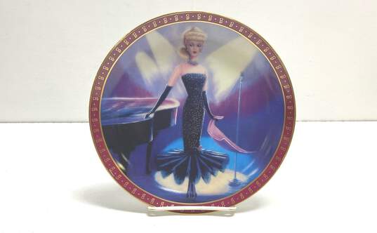 The Danbury Mint 1960 Barbie Collection Plates Set of 2 Collectors Plates image number 2