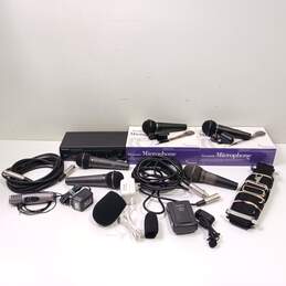 RadioShack Dynamic Microphones With Microphone Receiver & Accessories