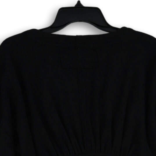 NWT Womens Black Surplice Neck Long Sleeve Knit Crop Blouse Top Size M image number 4