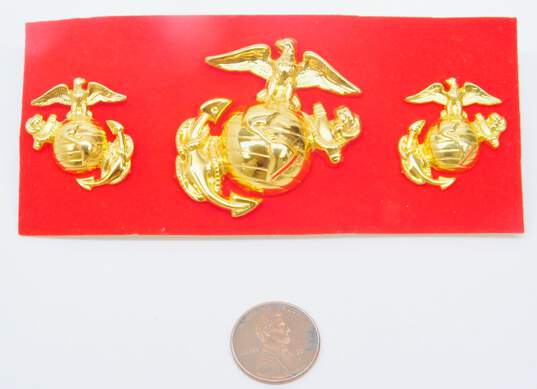 Vintage Goldtone US Navy Eagle Globe & Anchor Pins Set 35.1g image number 5