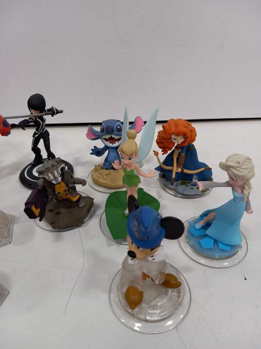 Bundle of 17 Disney Infinity Figures image number 3
