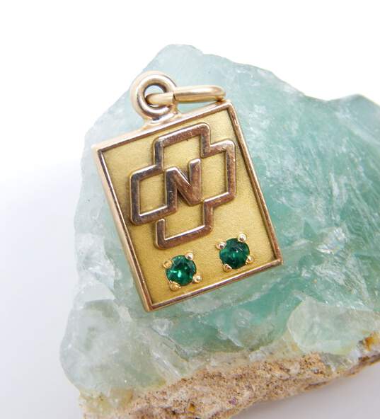 10K Yellow Gold Emerald Company Logo Charm Pendant 2.3g image number 3