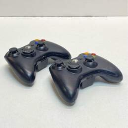 Microsoft Xbox 360 controllers - Lot of 2, black alternative image