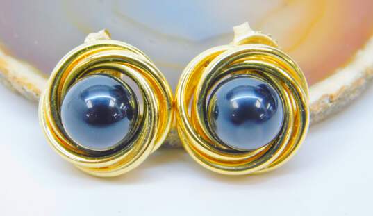 Elegant 14k Yellow Gold Framed Onyx Stud Earrings 4.0g image number 2
