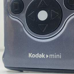 Kodak Mini ZM1 Pocket Camcorder alternative image