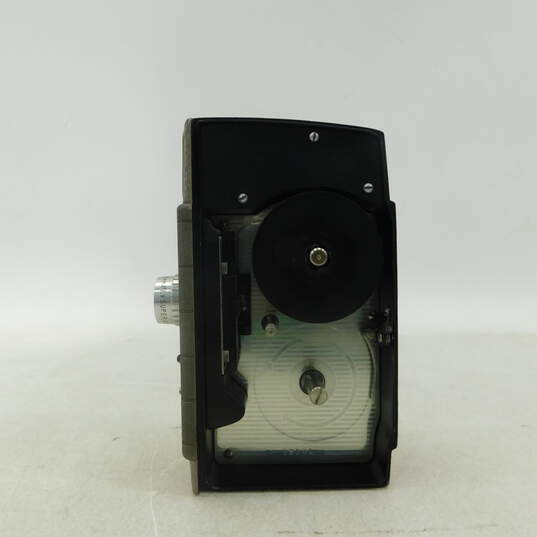 Vintage Bell & Howell Two Fifty Two 252 Original 1950s 8MM Home Movie Camera image number 3