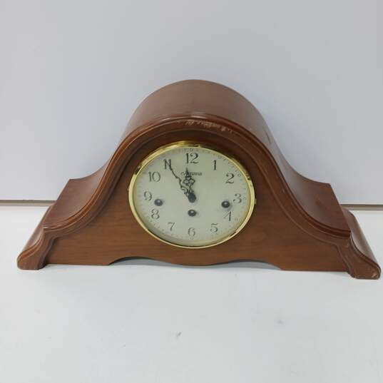 Amana Tambour Mantel Clock image number 1