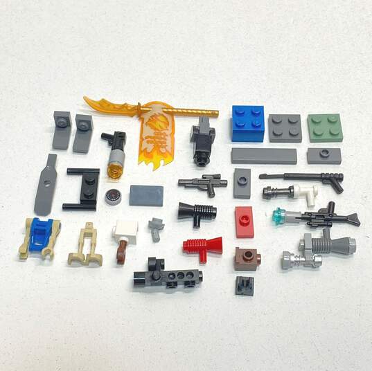 Mixed Lego Minifigures Parts & Accessories Bundle image number 4