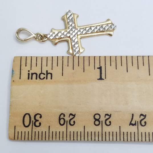 14K Gold Two-Tone Cross Pendant 1.5g image number 6