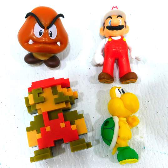 Jakks Pacific Super Mario Bros 3” Mini Figures Lot of 12 Yoshi Flower Luigi image number 2