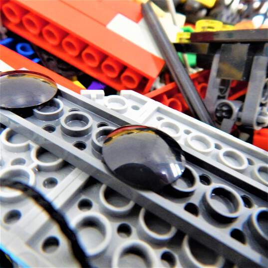 5.4 Mixed LEGO Bulk Box image number 3