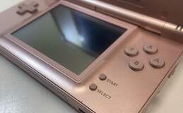 Nintendo DS Lite- Metallic Rose alternative image