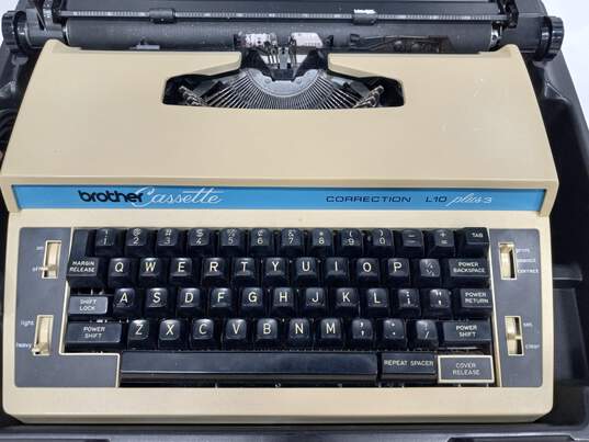 Brother Electric Typewriter image number 2
