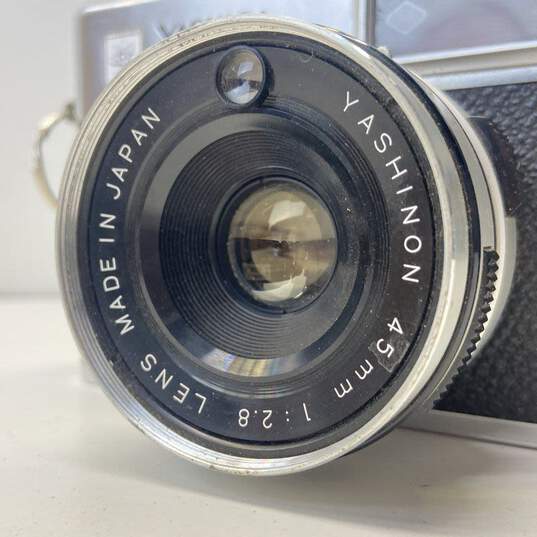 Yashica MG-1 35mm Rangefinder Camera image number 2
