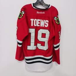 Reebok Chicago Blackhawks Jonathan Toews Jersey W/C Patch Size 50 alternative image