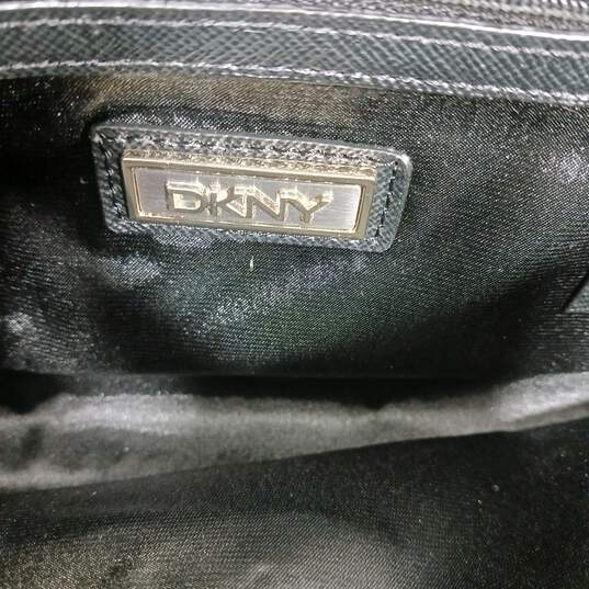 Women’s DKNY Logo Canvas Shoulder Bag NWT image number 3