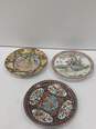 Bundle of 3 Assorted Collector Plates image number 1