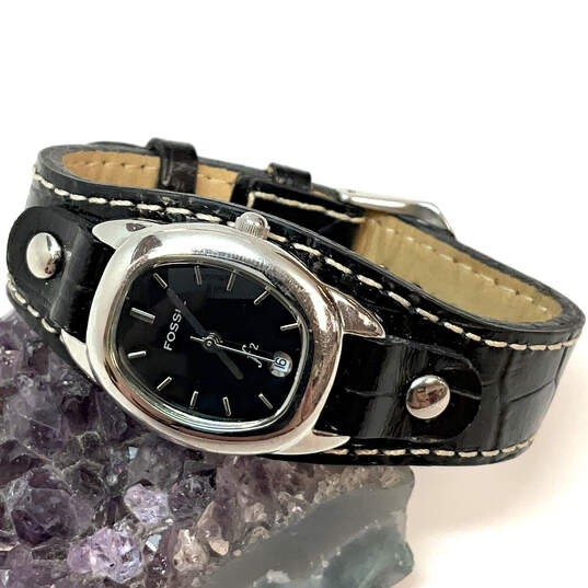 Designer Fossil Silver-Tone Leather Adjustable Strap Analog Wristwatch image number 1