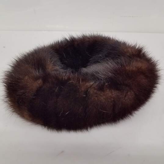 Beaver Fur Hat image number 2