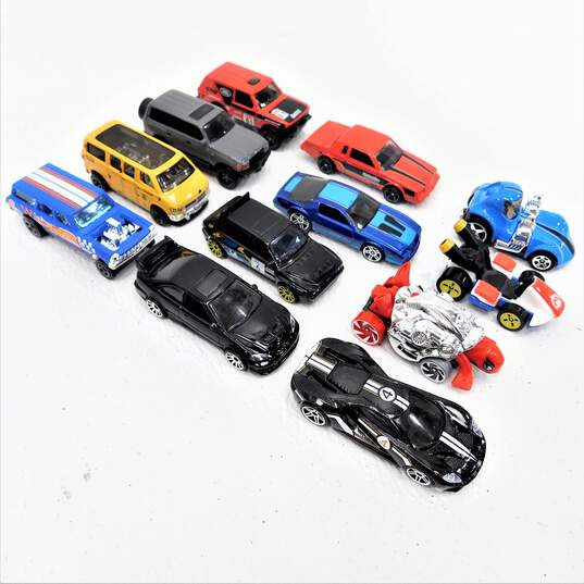 Lot of 64 Mattel Hot Wheels Modern Die Cast Toy Cars image number 5