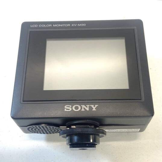 Sony XV-M30 LCD Color Monitor image number 1