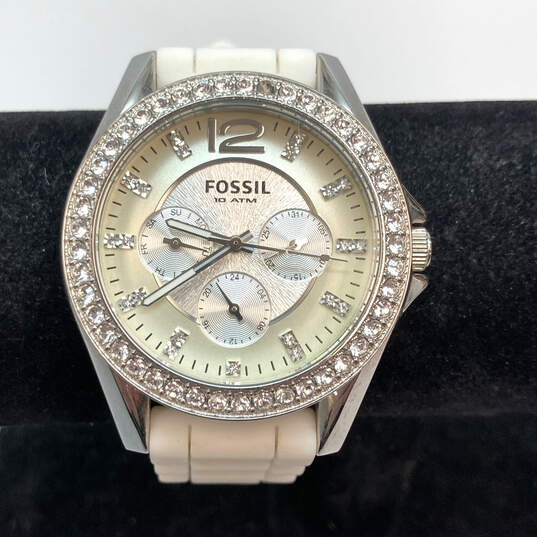 Designer Fossil ES-2344 White Strap Mother Of Pearl Dial Analog Wristwatch image number 1